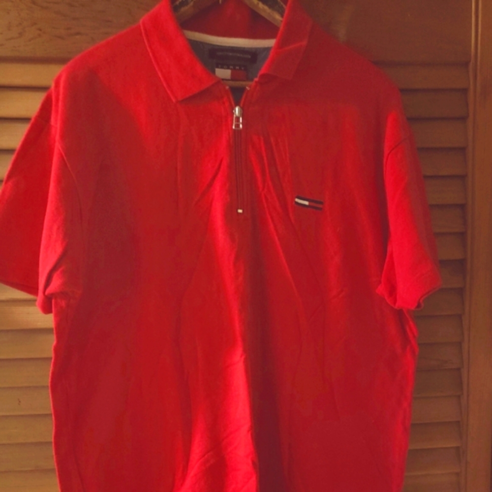 😎 3/$16 *Red Tommy Hilfiger polo